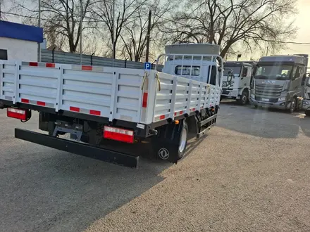 Dongfeng  Бортовой кузов на базе DONGFENG Z80N 2026 года за 17 590 000 тг. в Алматы – фото 4