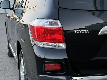 Toyota Highlander 2012 года за 13 000 000 тг. в Астана – фото 10