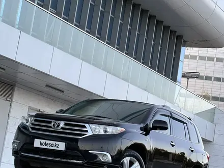 Toyota Highlander 2012 года за 13 000 000 тг. в Астана – фото 24