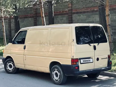 Volkswagen Transporter 1999 года за 2 500 000 тг. в Астана – фото 7