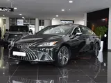 Lexus ES 250 Progressive 2025 годаfor32 390 000 тг. в Усть-Каменогорск