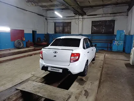 ВАЗ (Lada) Granta 2190 2017 года за 3 000 000 тг. в Усть-Каменогорск – фото 6