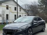 Hyundai Elantra 2022 годаүшін7 900 000 тг. в Алматы – фото 3