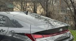 Hyundai Elantra 2022 года за 7 900 000 тг. в Алматы – фото 4