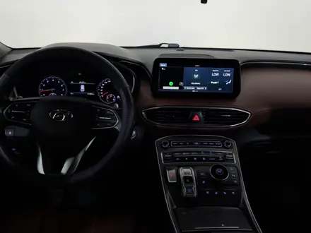 Hyundai Santa Fe 2021 года за 12 690 000 тг. в Астана – фото 21