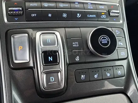 Hyundai Santa Fe 2021 года за 12 690 000 тг. в Астана – фото 14