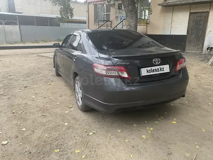 Toyota Camry 2010 года за 6 200 000 тг. в Семей – фото 2