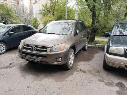 Toyota RAV4 2012 года за 6 300 000 тг. в Алматы