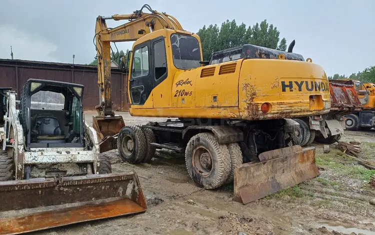 Hyundai  R210W 2006 годаүшін12 000 000 тг. в Алматы