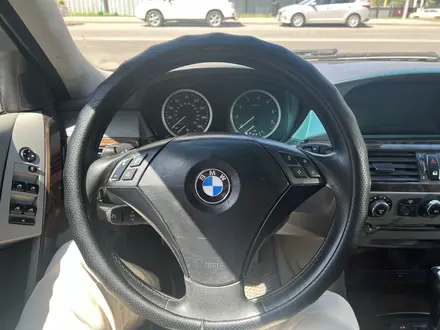 BMW 530 2006 года за 4 900 000 тг. в Алматы – фото 26