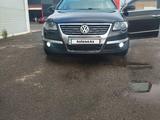 Volkswagen Passat 2005 годаfor4 100 000 тг. в Астана – фото 4