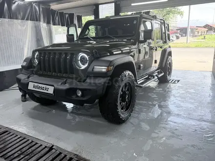 Jeep Wrangler 2022 года за 19 500 000 тг. в Алматы – фото 12
