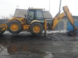 JCB  4CX 2001 года за 20 000 000 тг. в Семей