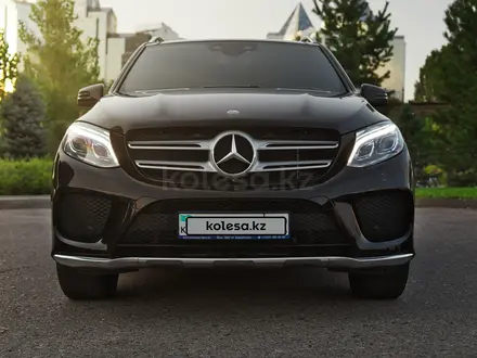 Mercedes-Benz GLE 400 2015 года за 21 888 000 тг. в Алматы – фото 14