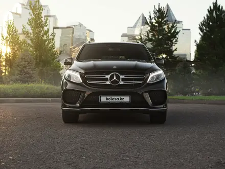 Mercedes-Benz GLE 400 2015 года за 21 888 000 тг. в Алматы – фото 2