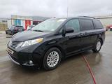 Toyota Sienna 2017 года за 8 200 000 тг. в Алматы