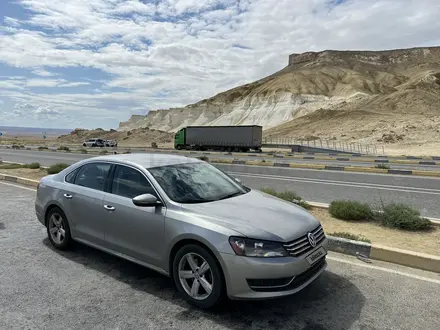 Volkswagen Passat 2011 года за 4 800 000 тг. в Атырау