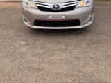 Toyota Camry 2014 годаfor7 500 000 тг. в Кульсары – фото 2