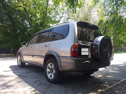 Suzuki XL7 2001 года за 4 000 000 тг. в Алматы – фото 11