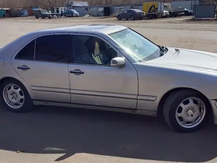 Mercedes-Benz E 280 1997 года за 1 800 000 тг. в Шымкент – фото 4