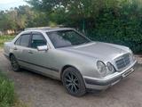 Mercedes-Benz E 230 1996 годаfor1 600 000 тг. в Караганда