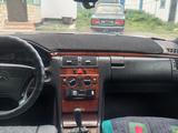 Mercedes-Benz E 230 1996 годаfor1 600 000 тг. в Караганда – фото 3