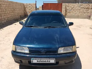 Nissan Primera, 1993