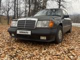 Mercedes-Benz E 200 1990 года за 2 000 000 тг. в Улкен Нарын