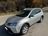 Toyota RAV4 2015 года за 12 500 000 тг. в Алматы – фото 3