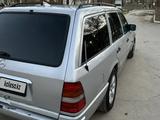 Mercedes-Benz E 220 1994 года за 2 399 999 тг. в Тараз – фото 5