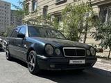 Mercedes-Benz E 320 1997 года за 2 800 000 тг. в Жанаозен – фото 3