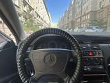 Mercedes-Benz E 320 1997 года за 2 800 000 тг. в Жанаозен – фото 5