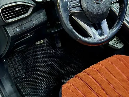 Hyundai Santa Fe 2021 года за 12 000 000 тг. в Астана – фото 12