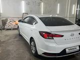 Hyundai Elantra 2019 годаүшін8 500 000 тг. в Астана