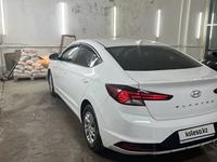 Hyundai Elantra 2019 года за 7 800 000 тг. в Астана
