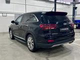 Kia Sorento 2018 годаүшін8 890 000 тг. в Шымкент – фото 3