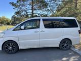 Toyota Alphard 2005 годаүшін9 500 000 тг. в Павлодар – фото 2