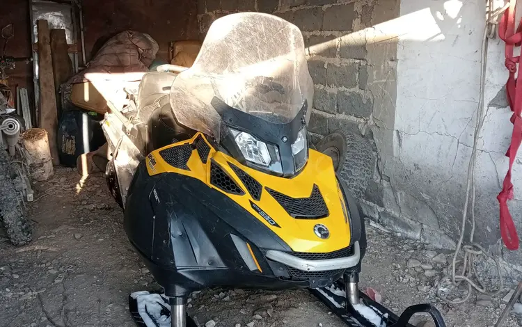 BRP  Ski-Doo Skandic 550 2014 годаfor3 700 000 тг. в Риддер