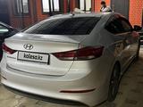 Hyundai Elantra 2017 годаүшін8 100 000 тг. в Алматы