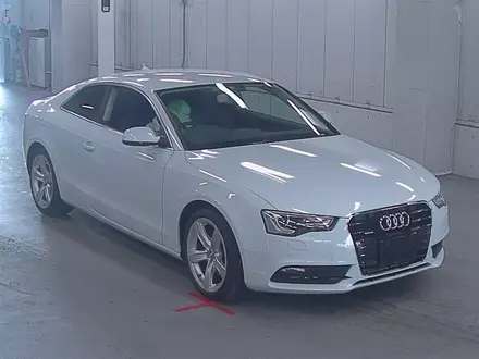 Audi A5 2013 года за 300 000 тг. в Атырау