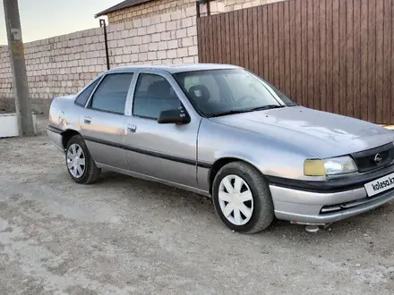 Opel Vectra 1993 года за 750 000 тг. в Актау – фото 3