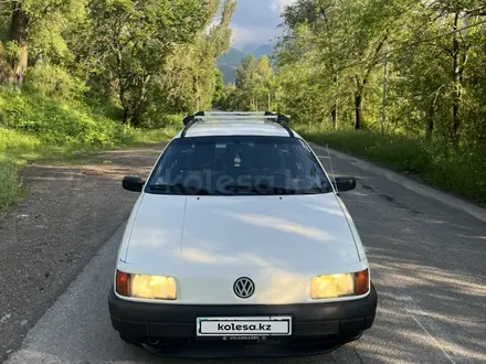 Volkswagen Passat 1993 года за 1 850 000 тг. в Алматы – фото 38
