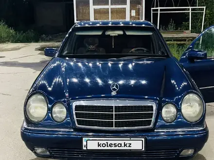 Mercedes-Benz E 280 1997 года за 2 200 000 тг. в Шымкент – фото 13