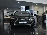 Lexus ES 250 Premium 2025 года за 32 990 000 тг. в Астана