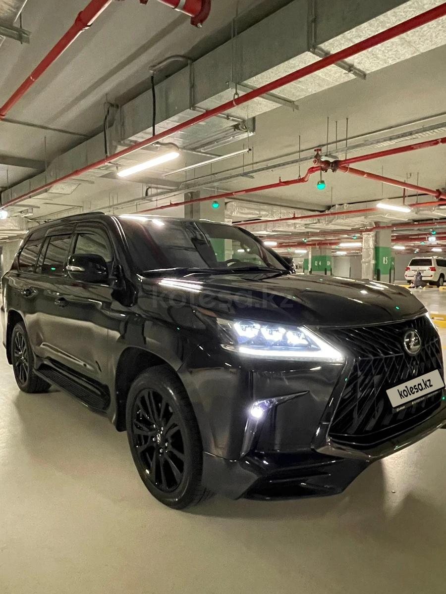 Lexus LX 570 2017 г.