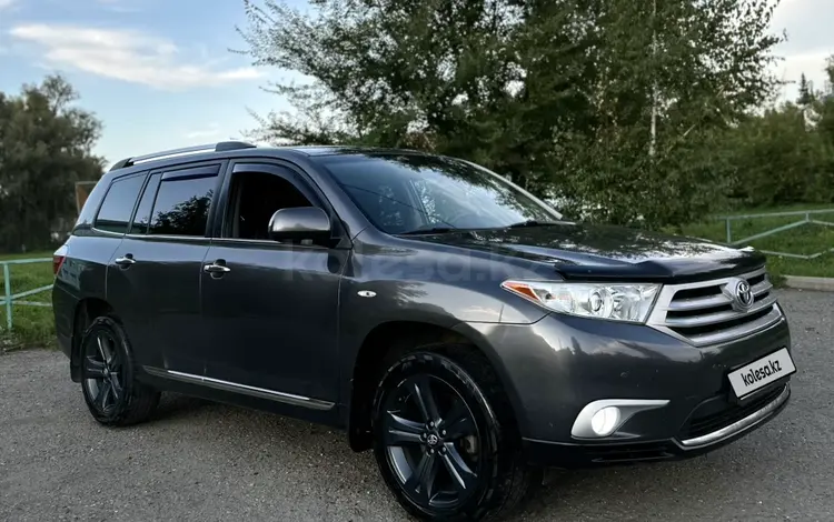 Toyota Highlander 2011 года за 11 000 000 тг. в Усть-Каменогорск