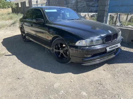 BMW 528 1995 года за 2 200 000 тг. в Шымкент – фото 13