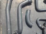 MERCEDES-BENZ W140 Шланг системы охлаждения за 140 тг. в Караганда – фото 2