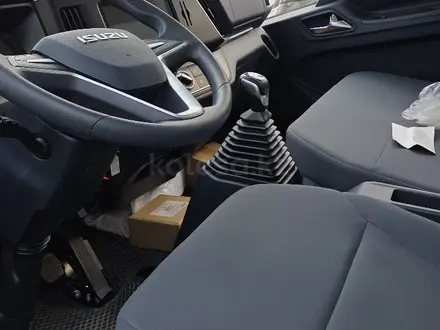 Isuzu 2025 года за 15 900 000 тг. в Алматы – фото 8