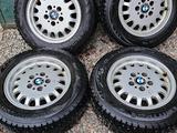 Диски BMW E36 с резиной Nokian Hakkapeliitta 4 R15 7J 5x120 ET47 за 105 000 тг. в Алматы
